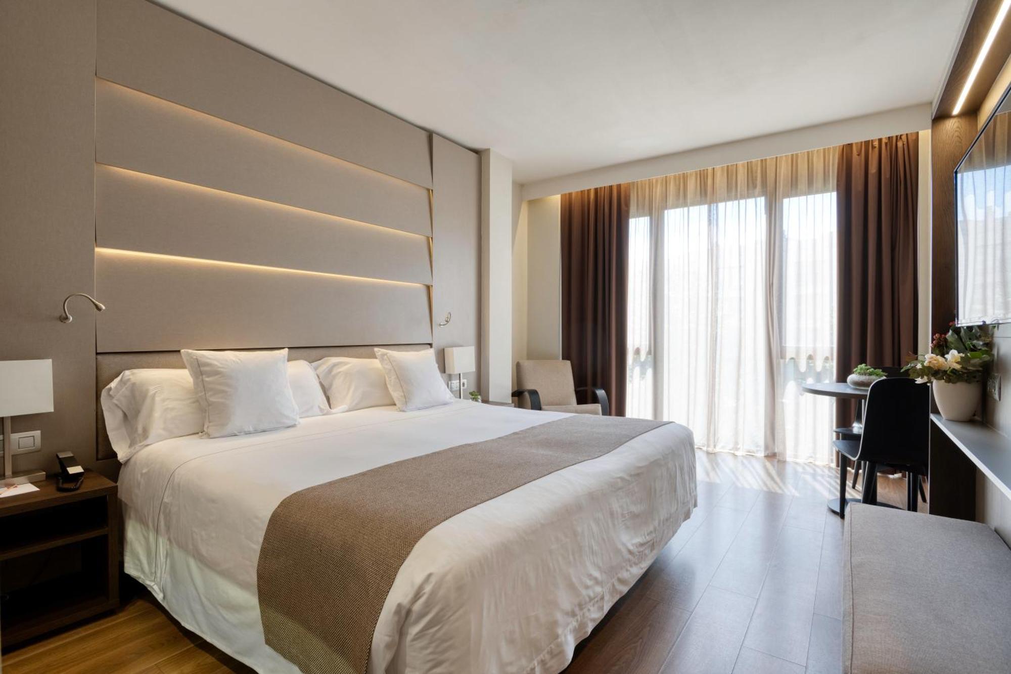Hotel América